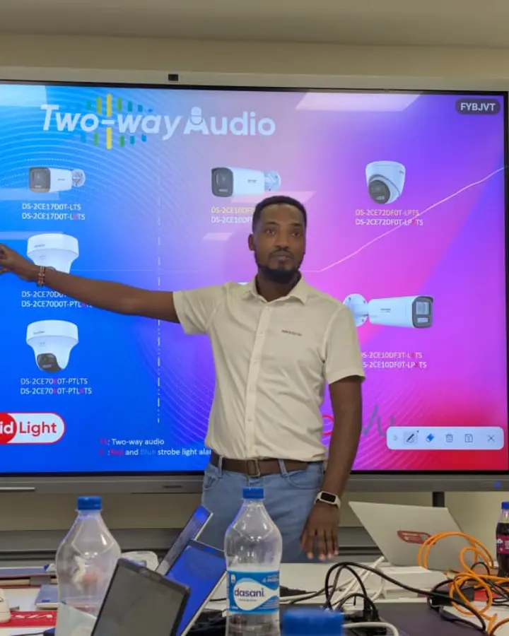 Simon Kinyua, NE's Hikvision-certified technician, leading a Hikvision Smart Hybrid Light training session